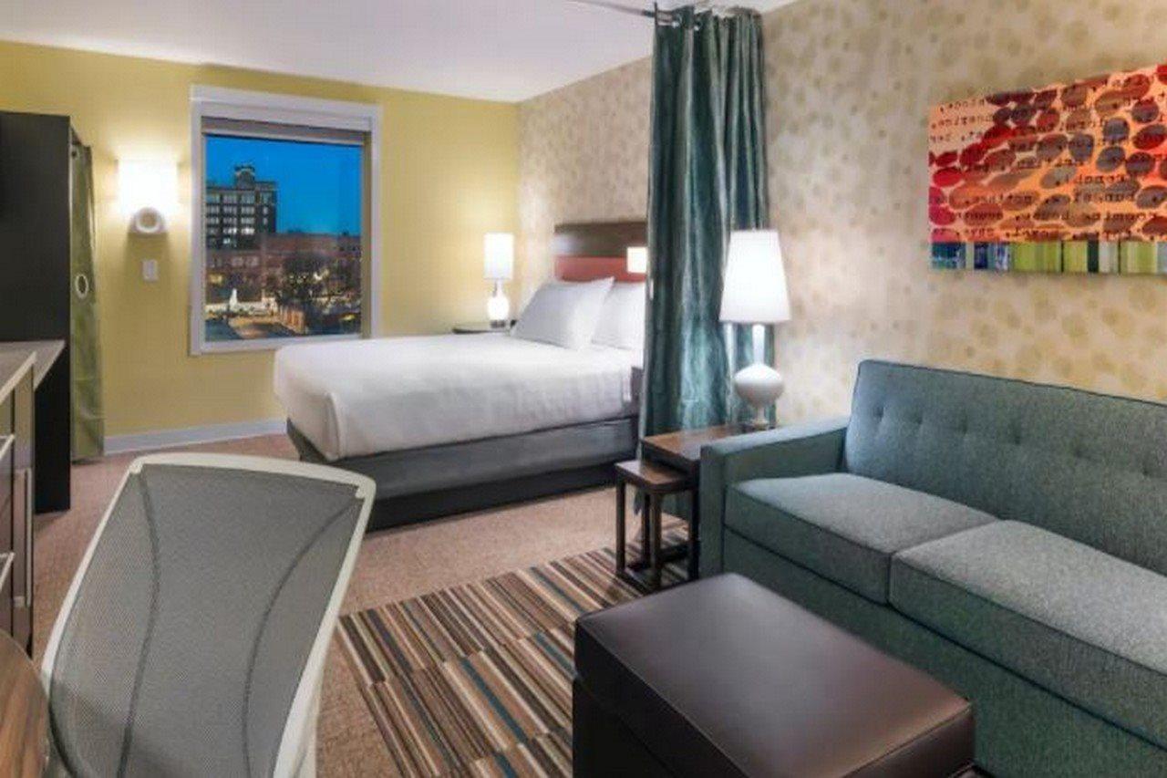 Home2 Suites Kansas City Downtown Exterior photo