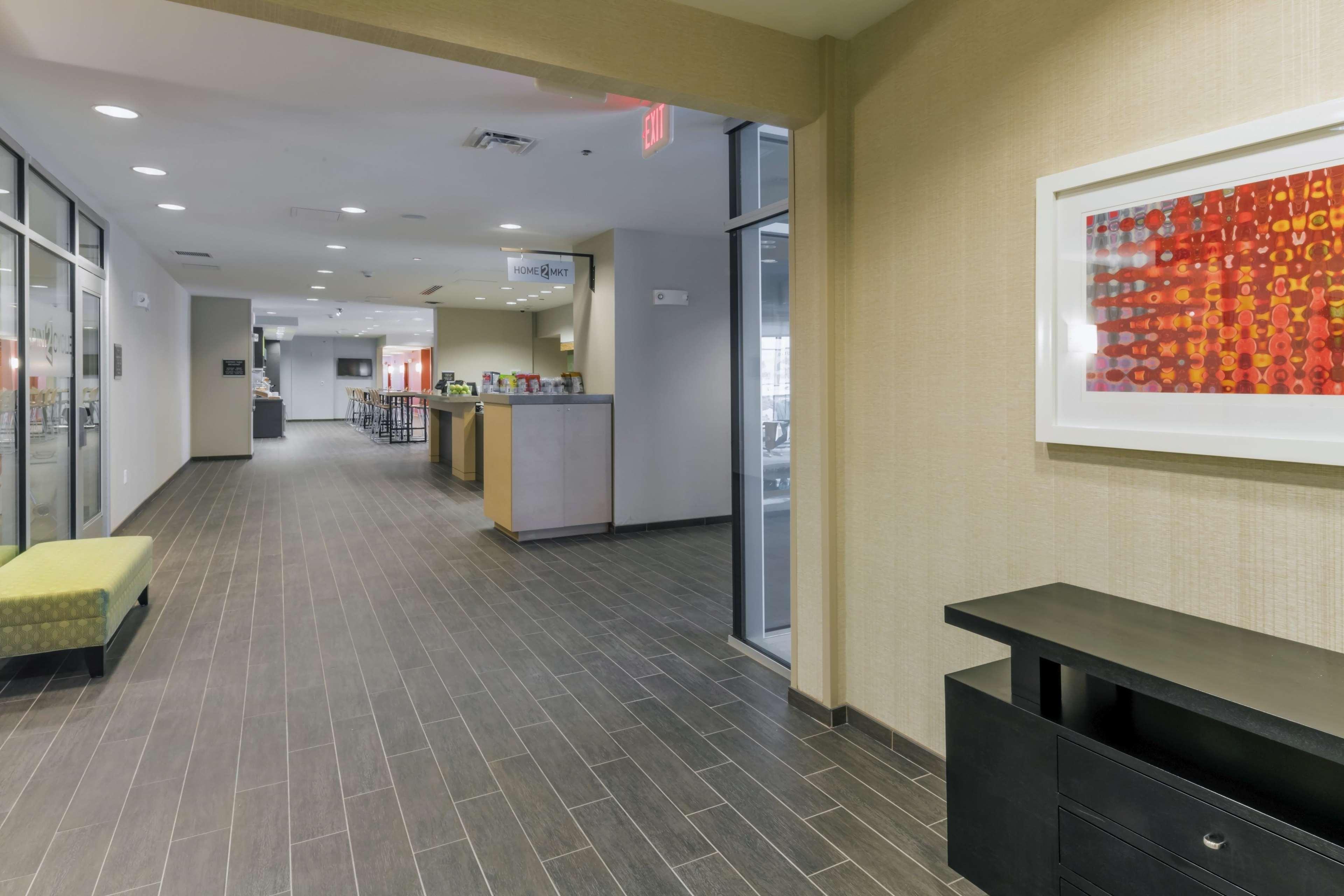 Home2 Suites Kansas City Downtown Exterior photo
